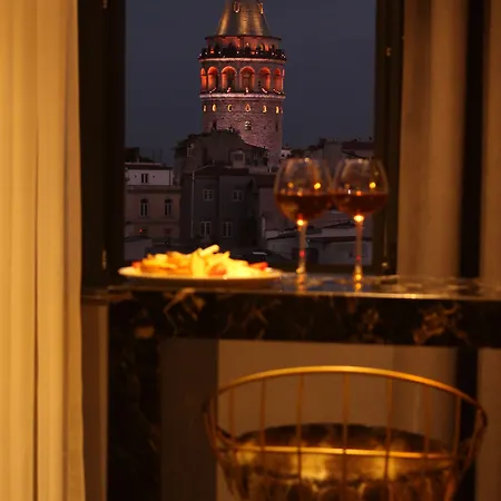 Galata Times Istambul